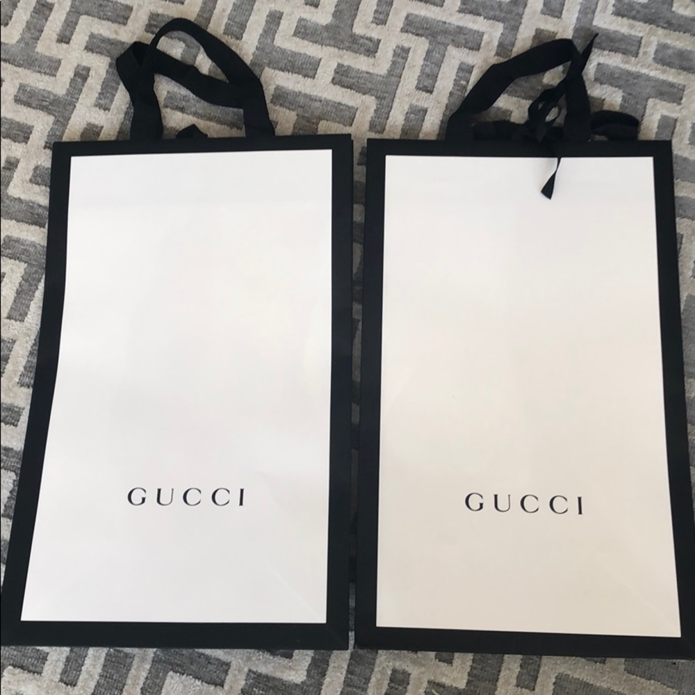 Set of two Gucci shopping bags